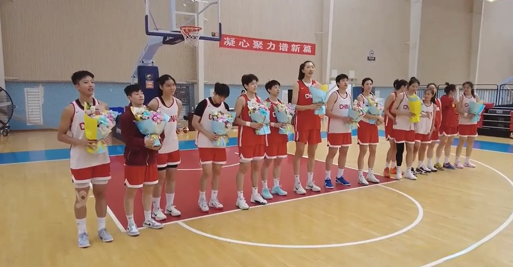 div, img, 加全国女篮