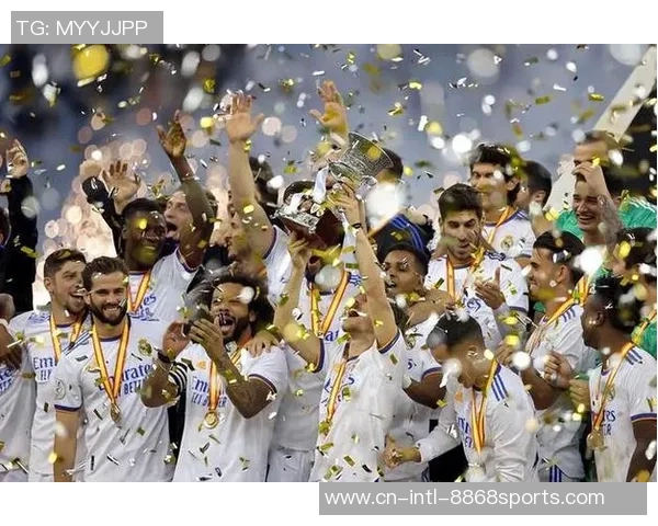 12月13日皇马迎战中央陆军期待精彩对决与球迷共度难忘时刻